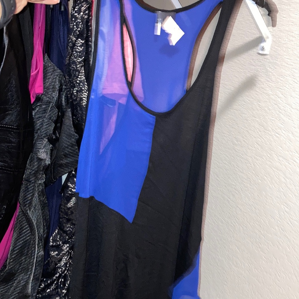 Sparkle and Fade Top Size S NWT